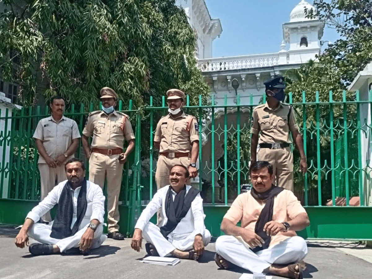 Eatala Rajender (@eatala_rajender) on Twitter photo @KTRTRS <a href="/trspartyonline/">Bharat Rashtra Samithi</a> It would have been wise to ask yourself the same question when this happened, @KTRTRS. In fear of your dad's reaction to face us, we were suspended for the entire budget session for no reason within two minutes on the inaugural day.Can you morally justify standing for opposition? @KTRTRS <a href="/trspartyonline/">Bharat Rashtra Samithi</a> It would have been wise to ask yourself the same question when this happened, @KTRTRS. In fear of your dad's reaction to face us, we were suspended for the entire budget session for no reason within two minutes on the inaugural day.Can you morally justify standing for opposition?
