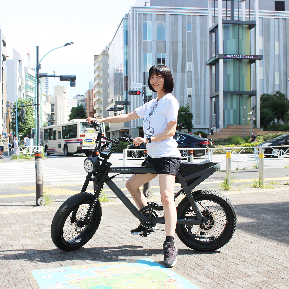 xtech_ebike's tweet photo. 都市部(舗装路専用)専用の電動アシスト自転車です。
#STREETFIGHTERXX
#2023model
#eBike
#fatbike
#cutslicktire
#highpowered
#Scrambler
#japanquality
#XTECHElectricMobility
#urbandrive
#tokyo
#都市専用
#電動アシスト自転車
#都市型eBikel https://t.co/grMBkZypuw