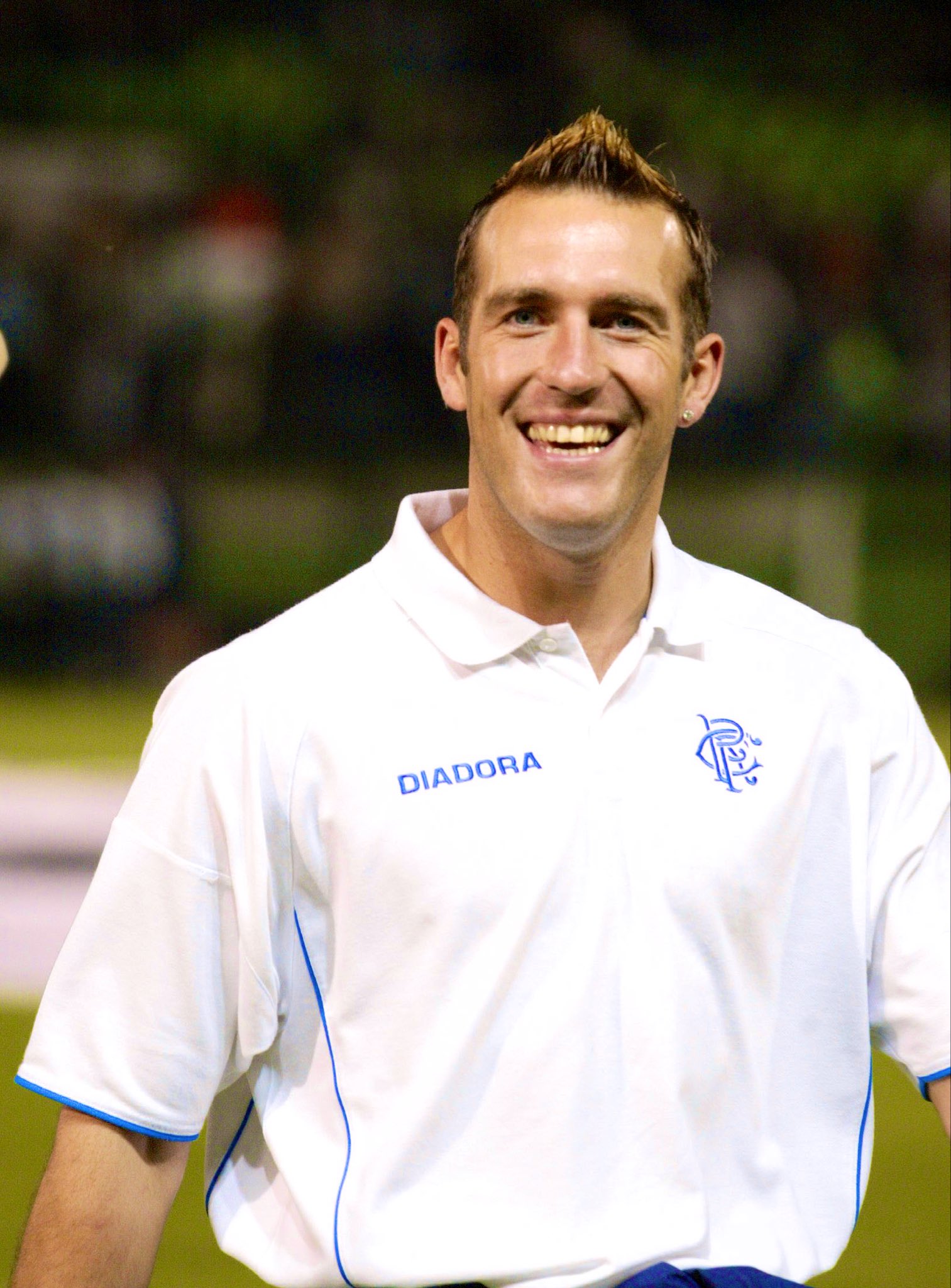 Happy heavenly birthday to Fernando Ricksen GBNF.. R. I. P 