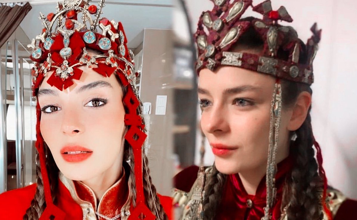 Evren_Alpp's tweet photo. Güzel gelinlerim ❤️❤️
#BuseMeral #EbruŞahin #Destan https://t.co/sxgiOEdlO2