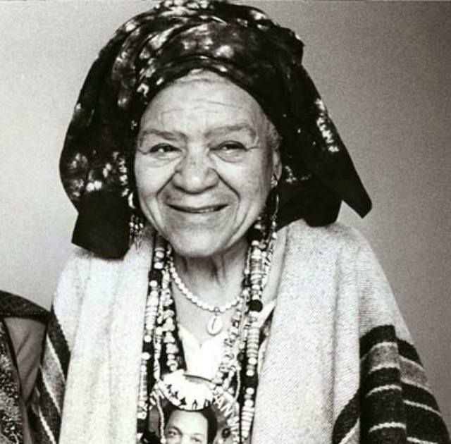 KaranjaKeita's tweet photo. #OTD in 1898, #AudleyMoore was born in New Iberia, LA. #QueenMotherMoore was a #Garveyite, a #NewAfrikanNationalist, the mother of the #ReparationsMovement, founding member of the #RepublicOfNewAfrika & so much more. #RIP
Read up on #QueenMotherMoore: https://t.co/gT0pTa0cn7 https://t.co/Qgp5DaEjrC