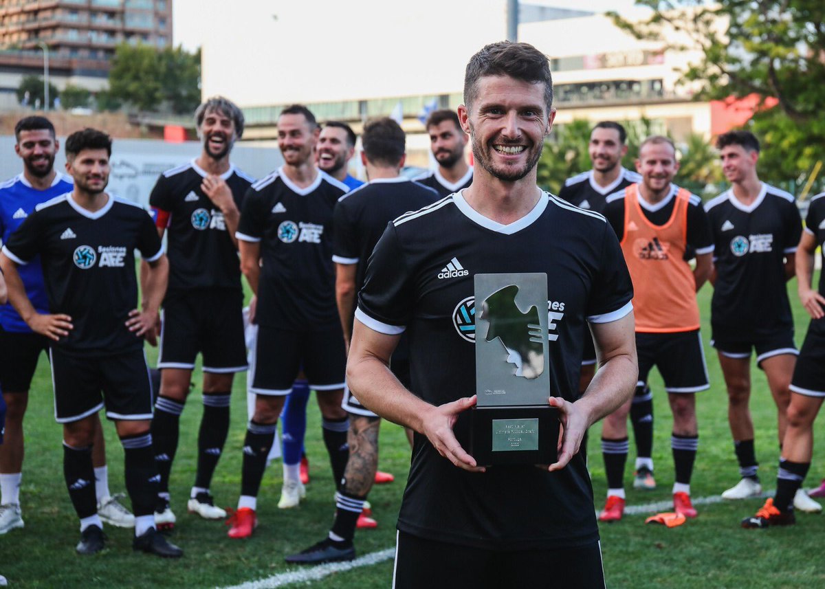 afefutbol's tweet image. ✍🏻⚽️ Carlos Indiano, calidad y versatilidad en el centro del campo.

🔗 afefutbol.com/Indiano

#SesionesAFE XXVIII