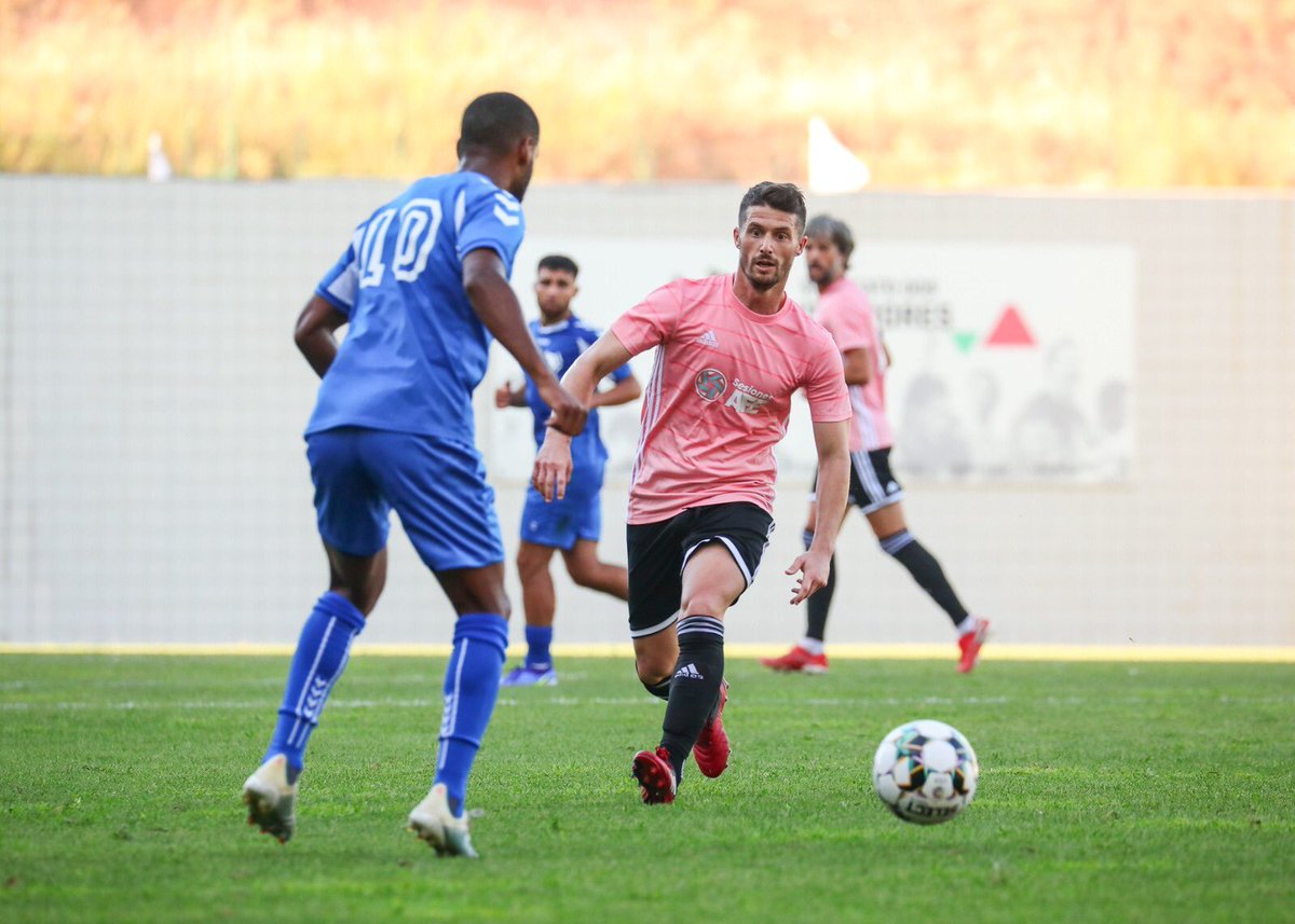 afefutbol's tweet image. ✍🏻⚽️ Carlos Indiano, calidad y versatilidad en el centro del campo.

🔗 afefutbol.com/Indiano

#SesionesAFE XXVIII