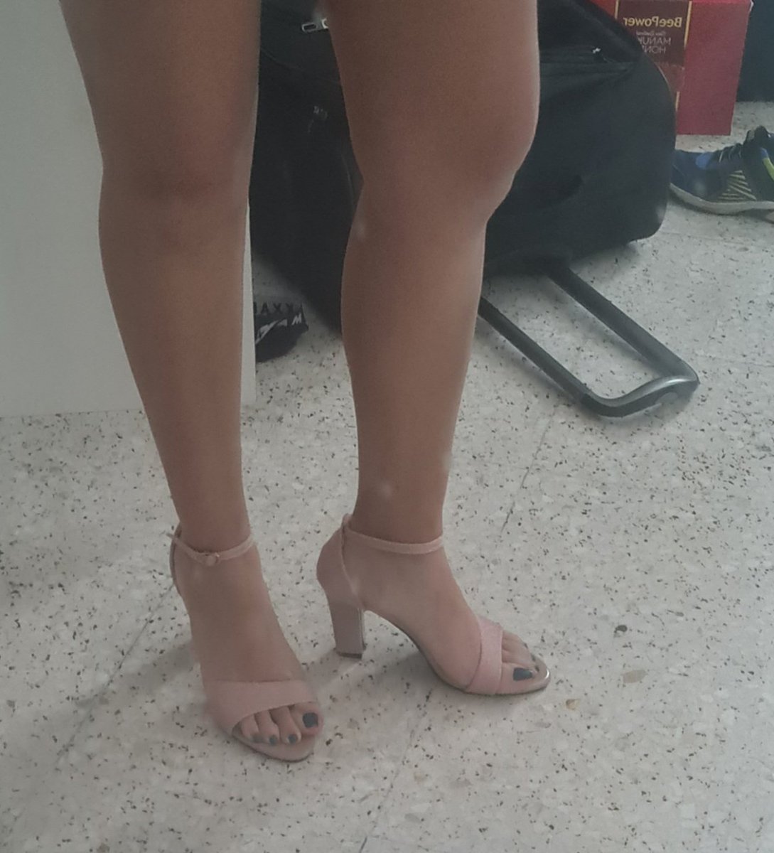 I wish my husband would go to the office  .. I need to start tweeting naughty stuff again! 😑🥺

Meanwhile I hope you enjoy this pic of the new shoes I bought on vacation 🤦‍♀️