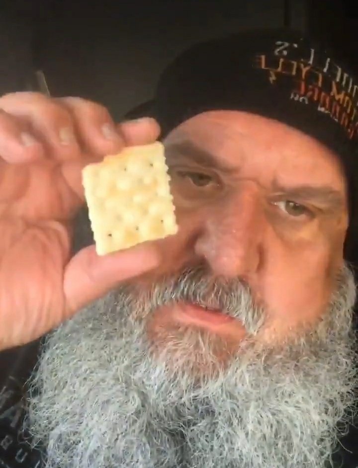 PlatinumRat1's tweet photo. #SnakeOilSanta
#LazySanta
#CrackerSanta 
#BadSanta
#1776RestorationMovement
#1776DesperationMovement
#1776RM https://t.co/H2xF5AzE1s