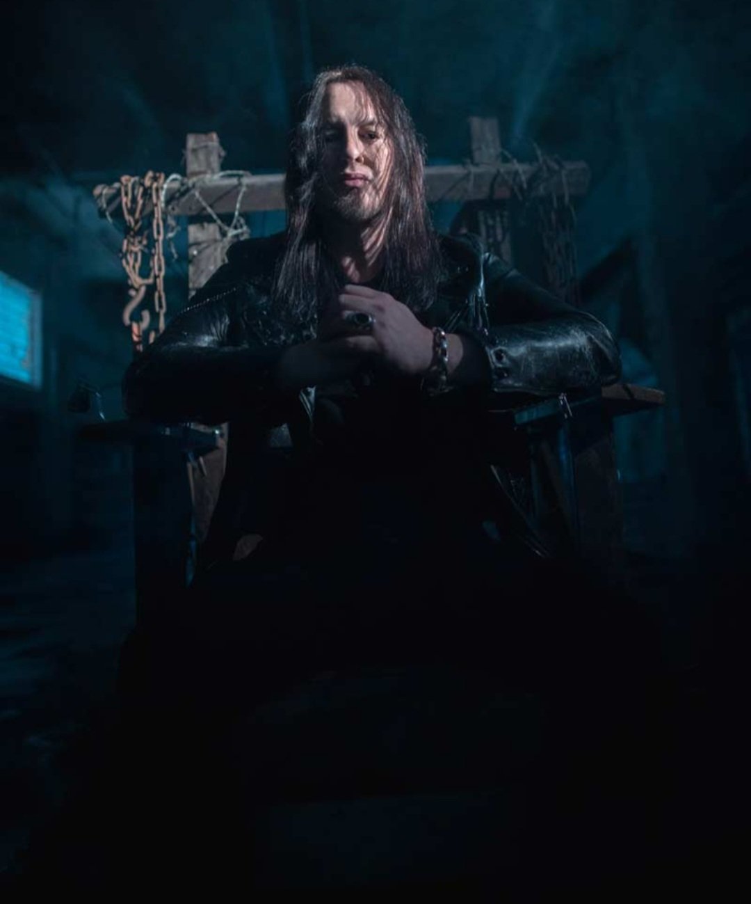 Happy birthday to a literal guitar God! Hope you have an amazing day! 