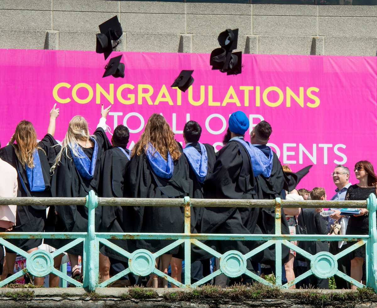 Massive congratulations to our graduating School of Sport and Health Sciences postgraduate students. We can’t wait to celebrate with you this afternoon! Watch the ceremony live from 3.15pm brighton.ac.uk/about-us/news-… Share your photos with us #brightonforever