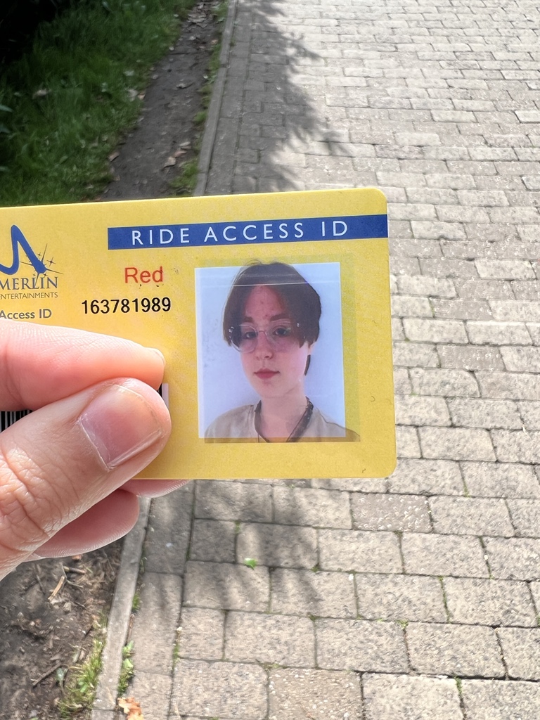 Found your card near the Smiler, I’ll drop in at the box office when I am heading that way 👍🏻 <a href="/altontowers/">Alton Towers Resort</a>