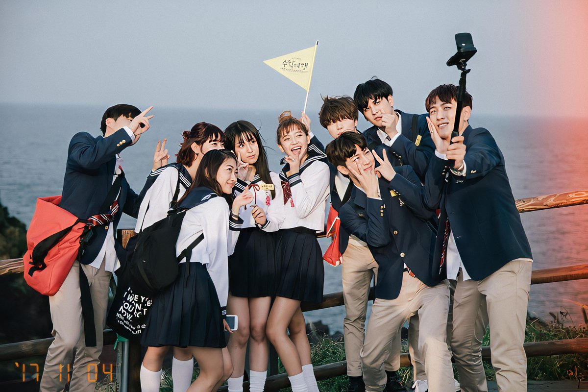 iKON SCHOOL TRIP is one of my fave iKON shows. It’s so wholesome and fun and they look so young and happy there. Sometimes i forget how the konies are all grown up now, and they’re already men. I miss watching these kids having so much fun and just being themselves.  <a href="/YG_iKONIC/">J</a>