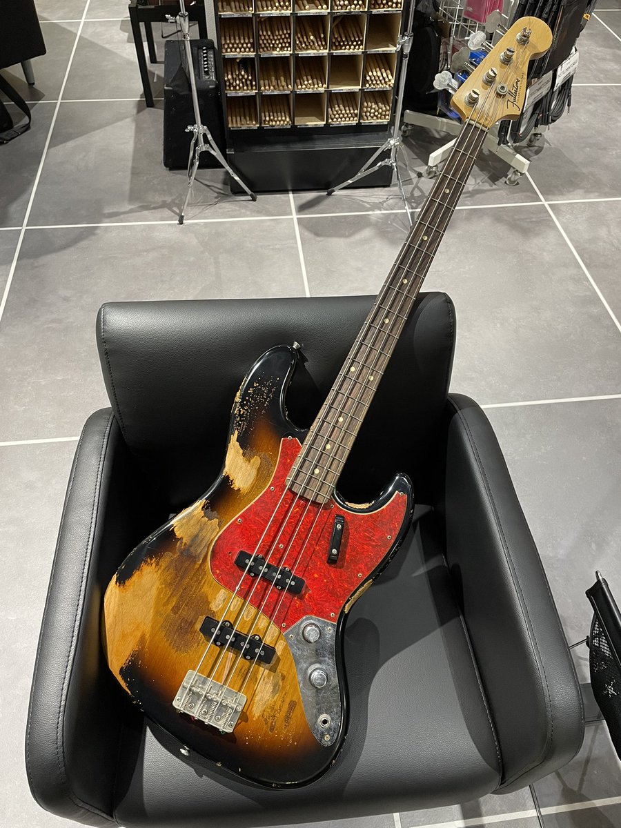 Fullertone V.I.P.Line JAY-BEE 60 BZF – オーズウェイ