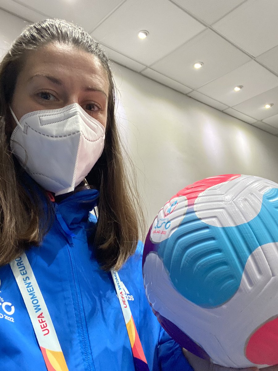 This feed aint all about bikes no more… What a match to be a part of in Sheffield last, <a href="/Lionesses/">Lionesses</a> did us proud &amp; I learnt so much on the ground with the team from @WEURO2022 to apply ahead of our @RLWC2021 match at Bramhall Lane on 29 October 2022 for ENGLAND v GREECE!