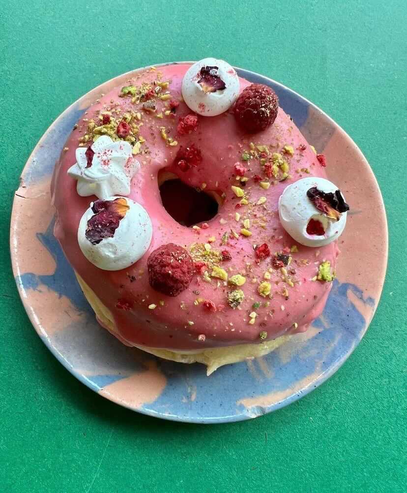 On Wednesdays we wear pink 💕🌸🍩

📸 Siop Shop

#hospitality #hospitalityindustry #hospitalitymarketing #hospitalitytech #foodgoals