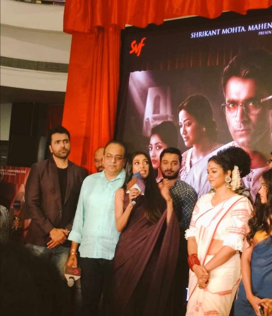 It was a star studded evening at LakeMall where the trailer of #ByomkeshHotyamancha was released. The thunderous applause from audience was overwhelming. Wishing the whole team best of luck. @SVFsocial  @itsmeabir @silarindam @paoli_d @sohinisarkar01 @pomsuho  @CamelliaFilms