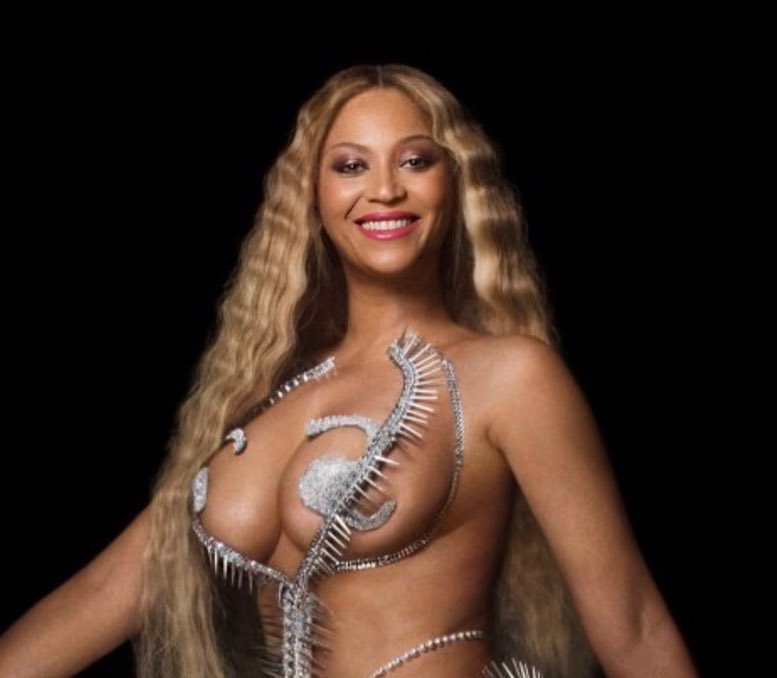 DorionNowell's tweet photo. I’m reporting everyone that share the leak to Beyoncé’s new album. #RENAISSANCE https://t.co/A67rvRjL1l