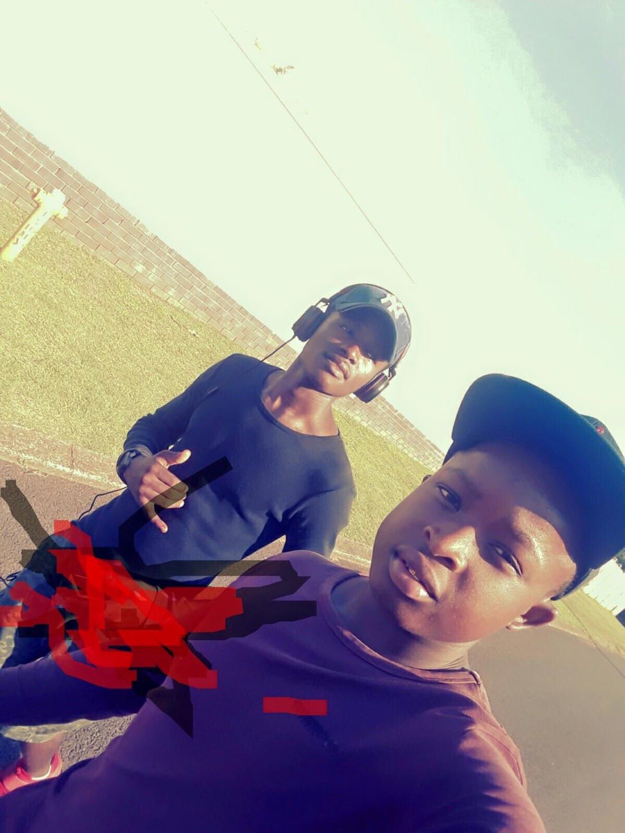 TopDogsEnt's tweet photo. “ A Few Years Ago With The GVNG @80Five_ZA with @ThabisoDm 💪🏿🔥🏁 “
#NewAlbumDone📌#ReleaseDate🔜 #LetterToHeaven🎵
#MamaThankYouMusicVideoLoading🎥 #Hiphop #Housemusic #Jazz #Gqom https://t.co/2cr9yft8Sk