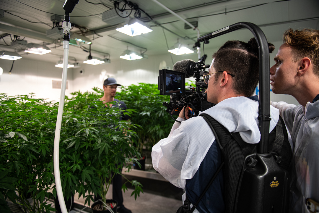 BTS of Cannacribs at Zen Leaf. Who else is excited for this episode? 🎥🌱 #Hawthorne360 #ZenLeaf #Cannacribs @growersnetwork