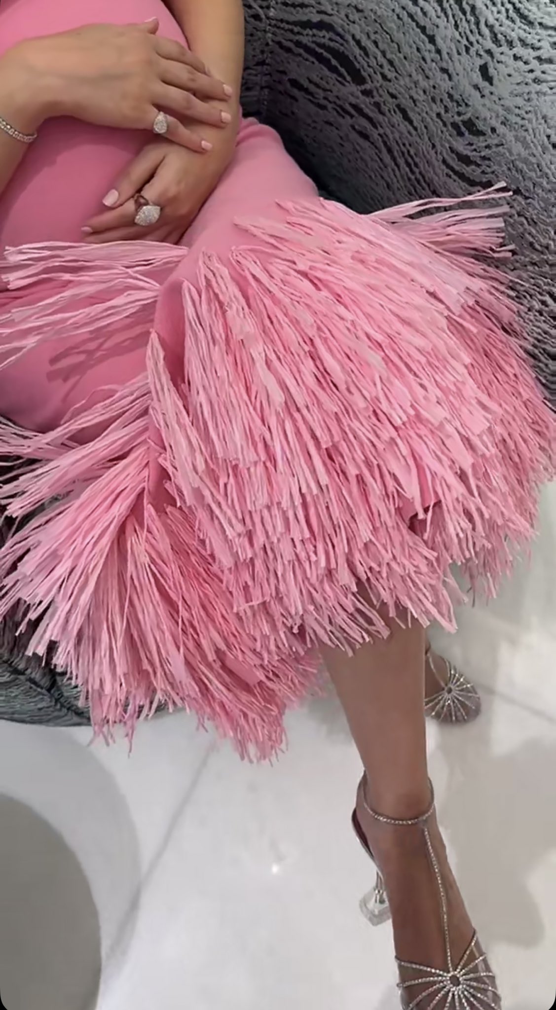                                       Happy birthday Ahmed

Dress by: Oscar de La Renta 