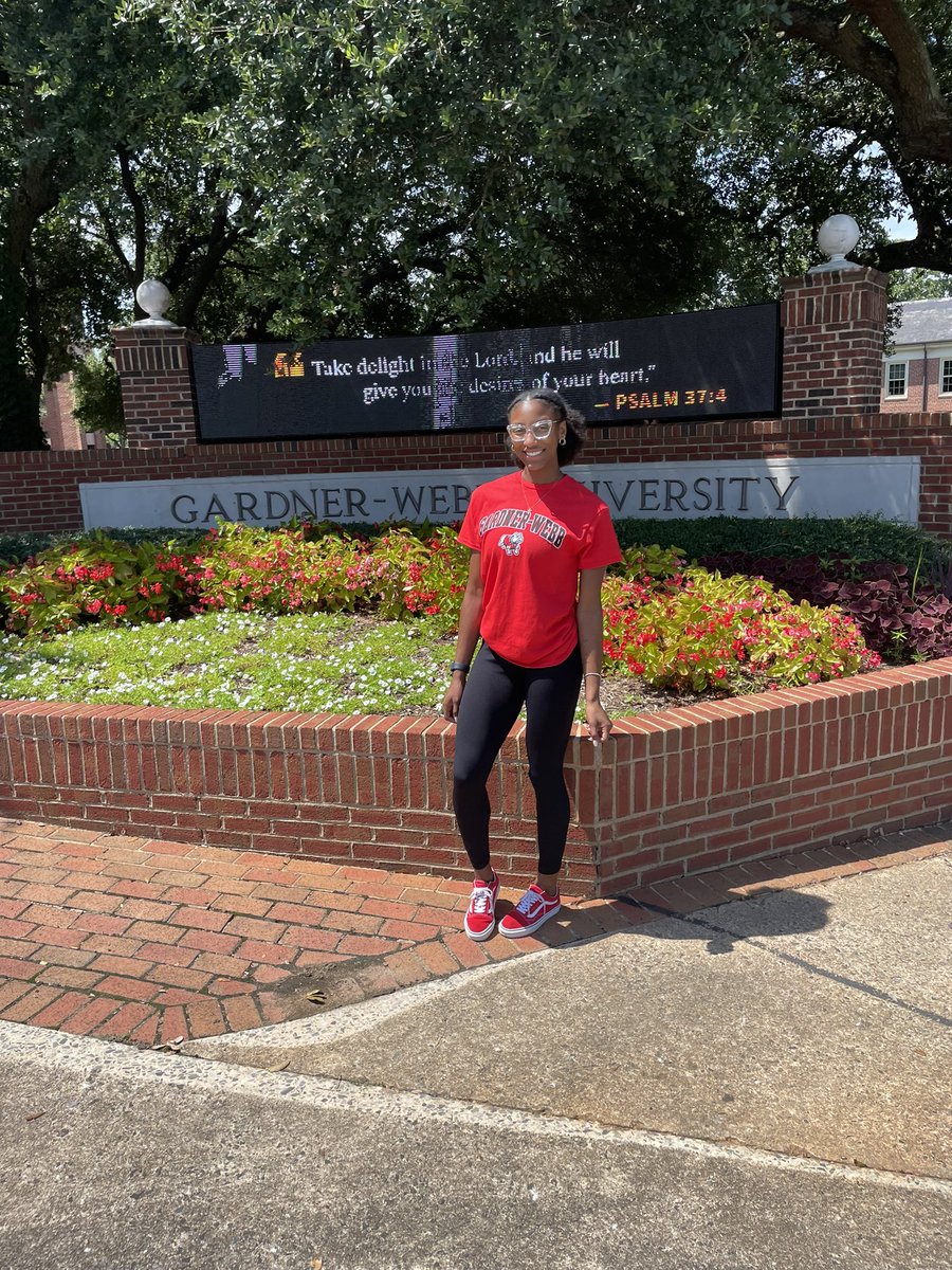 TheeRealAkira's tweet photo. 2nd Offical Visit with @gardnerwebb had a blast! Thank you for the amazing experience! https://t.co/SVkLencS9w