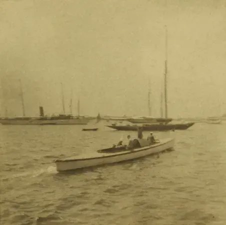 herreshoffmm's tweet photo. SWIFTSURE (HMCo. #243) the last of the high speed HMCo. steam launches, was launched o118 years ago this week - July 26, 1904.
📸 Agnes Herreshoff; HMM archive
#HighSpeedLaunch #SteamLaunch #Swiftsure #WizardOfBristol #Herreshoff #HMCo https://t.co/t0b3sPtx2T