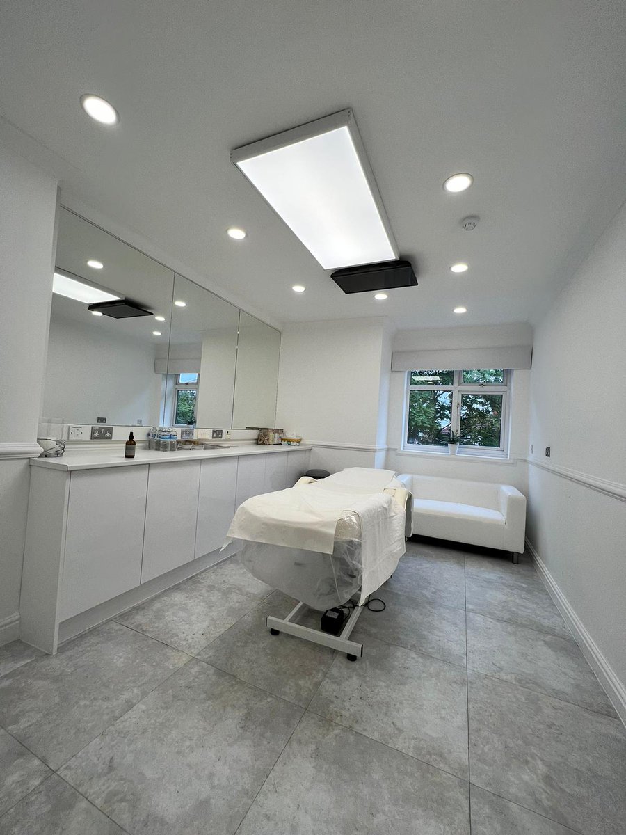 Welcome to my beautiful Liverpool Clinic, located in the heart of Crosby✨ you can find us at:

1 Kenilworth Road,
Crosby,
Liverpool,
L23 3AD