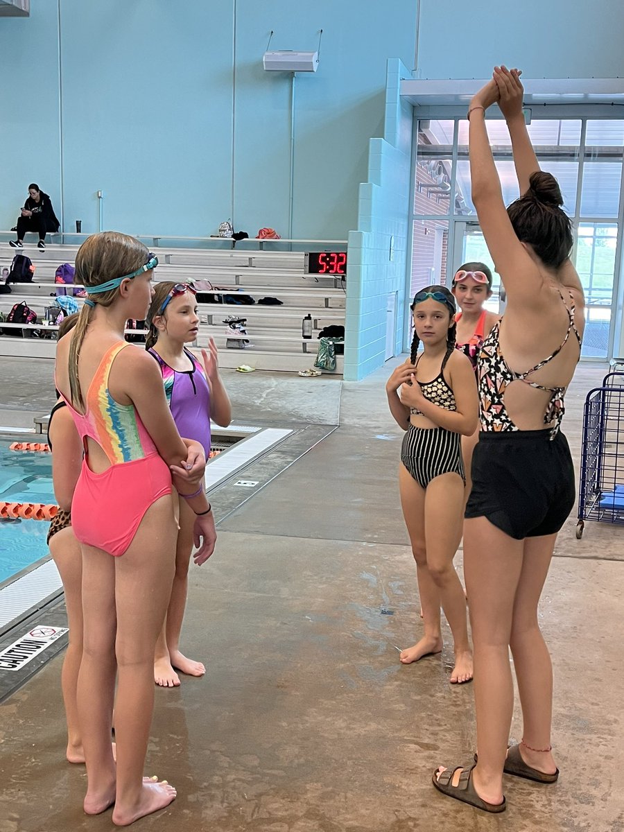 PCHS SWIM & DIVE tweet media