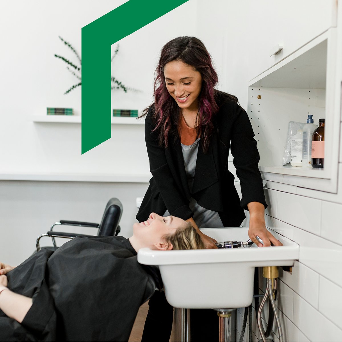 Protecting the business you’ve worked hard to build is just as important to me as it is to you. As your local Desjardins Agent, I value the trust you place in me and I’m committed to helping you find the right business insurance for your needs. Get in touch today!