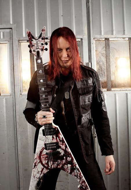              Happy birthday Michael Amott    HM                                       