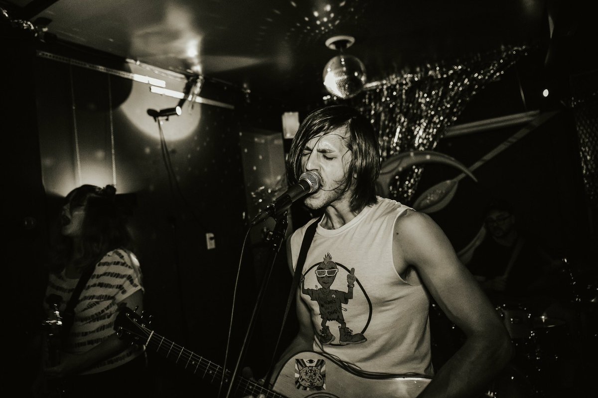 earthprogram's tweet image. Photo oto bo botto me mi mo photo PHOTO 📸 #bandpotography