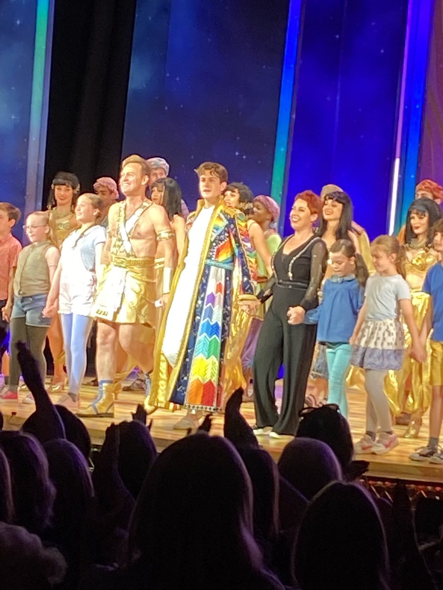 kdjbigfan's tweet image. It’s been 13 years since I was in Blackpool but came back to see @JosephMusical @WGBpl Another fantastic performance from #theking @JDonOfficial @LinziHateley and @jacyarrow #gogogojoseph