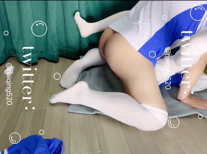 三个月以来第一啪，舒服死我了🤤但是你们等不到视频了，因为啪着啪着，啪出了镜头🤣 两个人都穿着白丝真的好羞耻啊！#白丝 #白丝美腿 #萝莉 https://t.co/ozwVb1KgLz<a href="/tag/%E7%99%BD%E4%B8%9D"class="tags">#白丝</a><a href="/tag/%E8%90%9D%E8%8E%89"class="tags"><span>#萝莉</span></a><a href="/tag/%E7%99%BD%E4%B8%9D%E7%BE%8E%E8%85%BF"class="tags"><span>#白丝美腿</span></a>