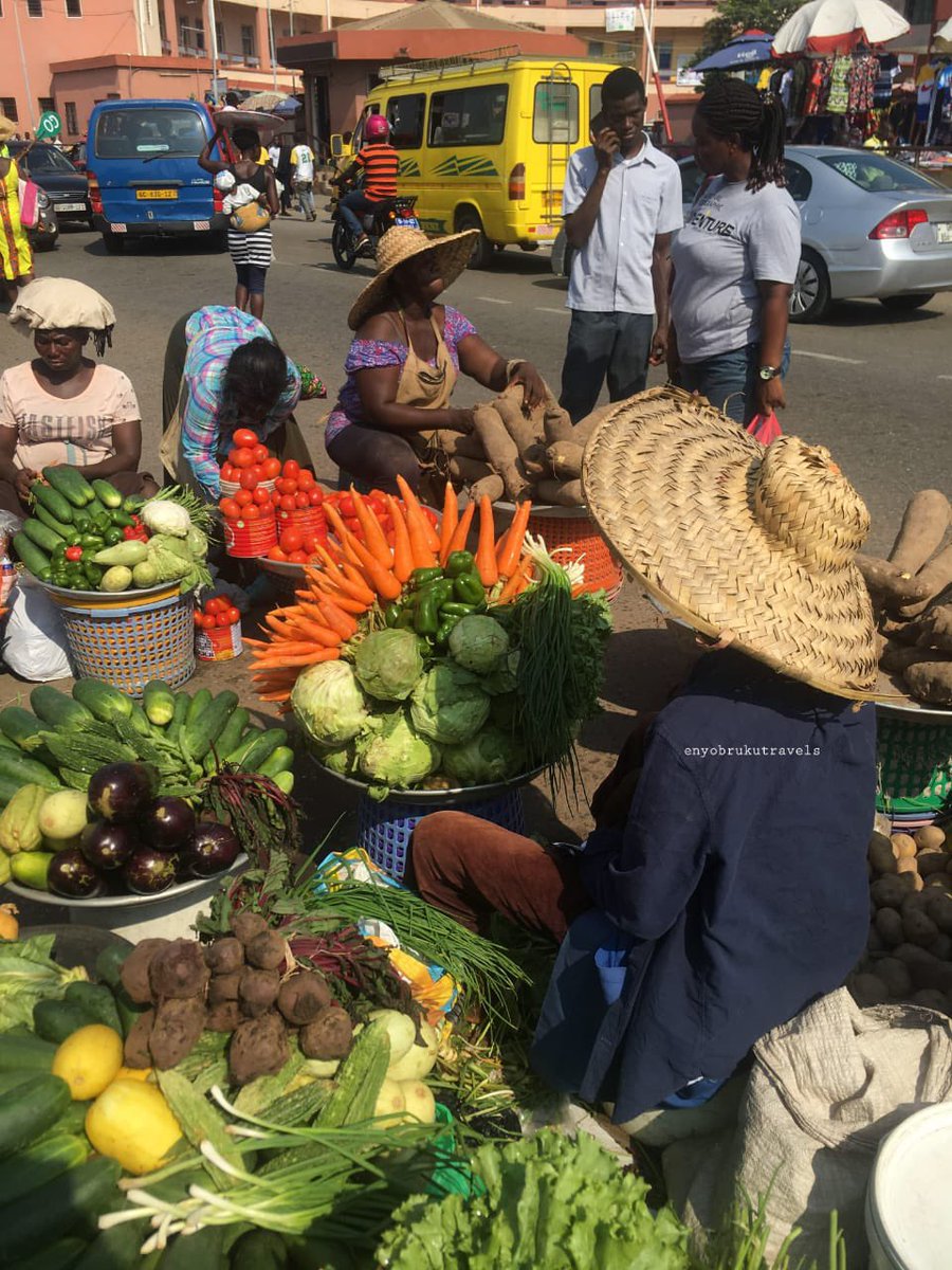 heny_app's tweet photo. Join Enyo Bruku and her team on an exploration of the makola market, one of Accra's bustling markets and peruse its numerous aisles while interacting with the vendors
Book now https://t.co/eEUOOfd866
#henyapp #henyexperience #Accra #market #TourGhana #Makola #food #Gh #street https://t.co/NNgSUqyAP0
