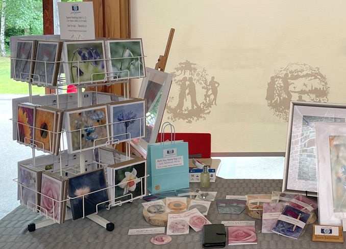 So nice to hear from a happy customer ow.ly/asNi50K5lLh  Counter #display for mixed sized #greetingcards #retail # POS #flatpacked.  Buy now from the web site, quick delivery