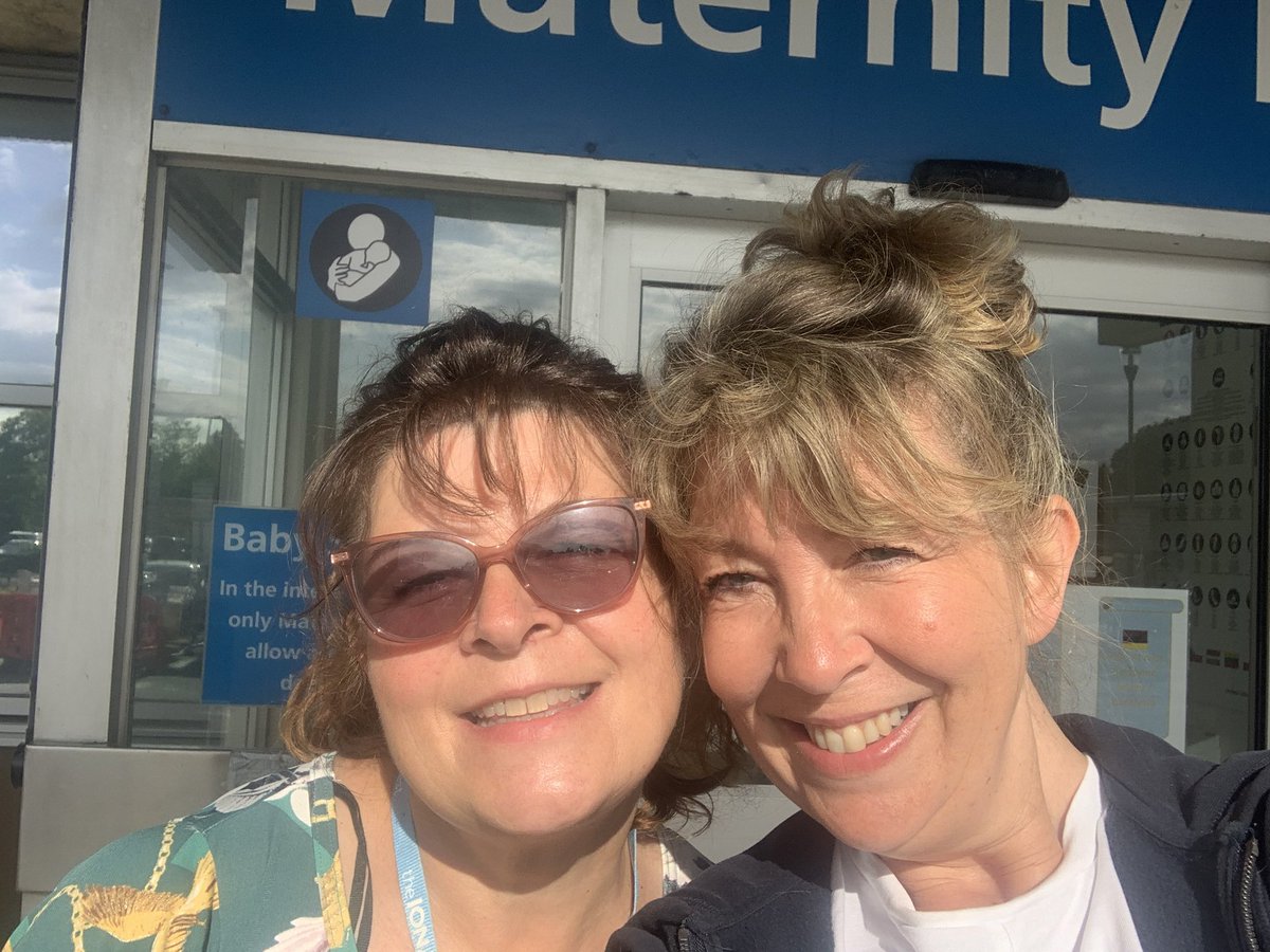My sister <a href="/Suefrain24/">Sue frain</a> leaving night shift - meeting at the doorway to maternity <a href="/ULHTMaternityPH/">ULHT PilgrimBoston Maternity</a> as I go in for a day shift - shared a hug ♥️ and a pic for mum - made her day #sisters #midwives #love