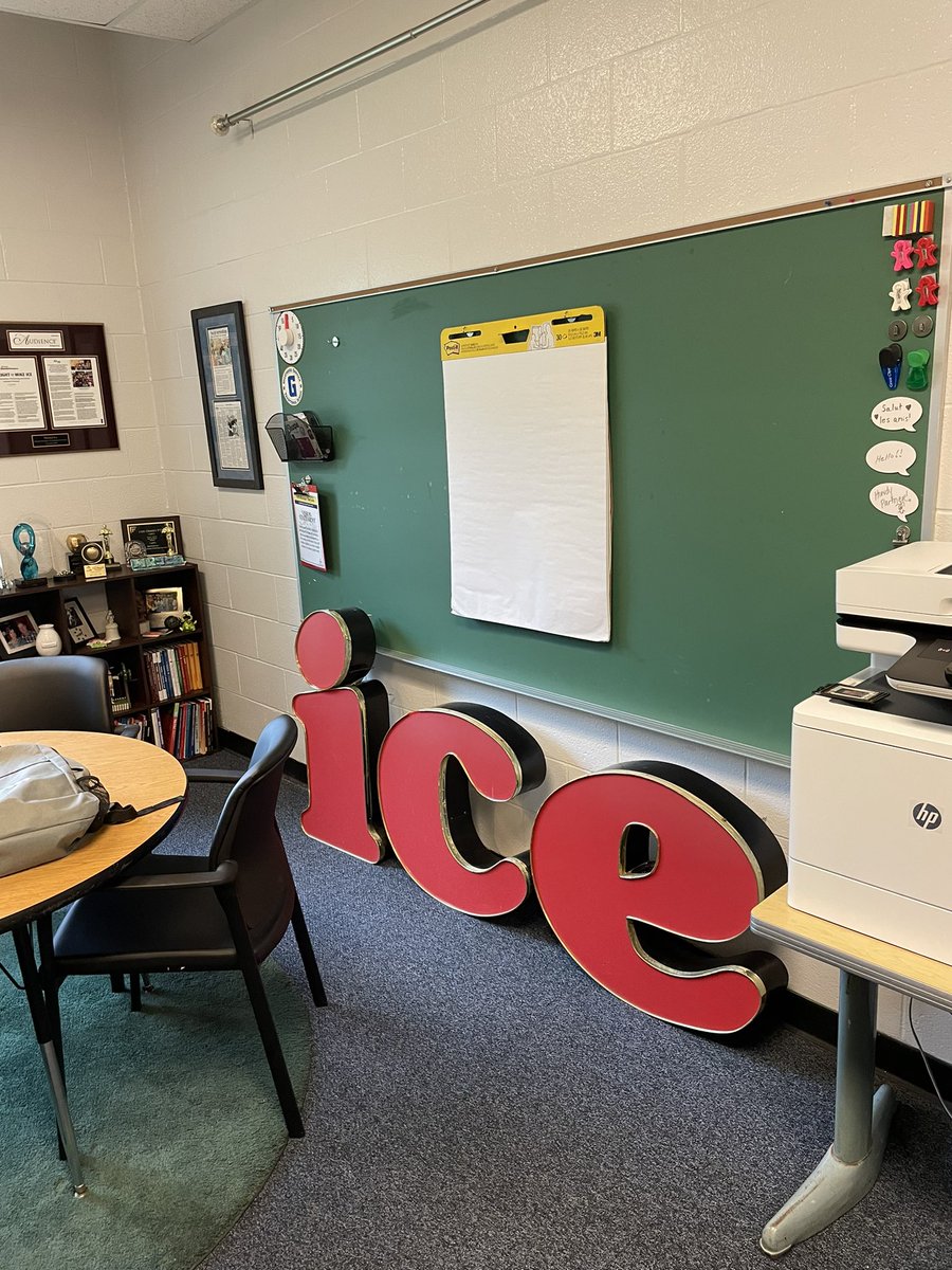 MrIceClass's tweet photo. Thanks to my friend Eric and @KYforKY for making sure people know my last name. #IceLife #IceatWork https://t.co/UqVaYkK6Hi