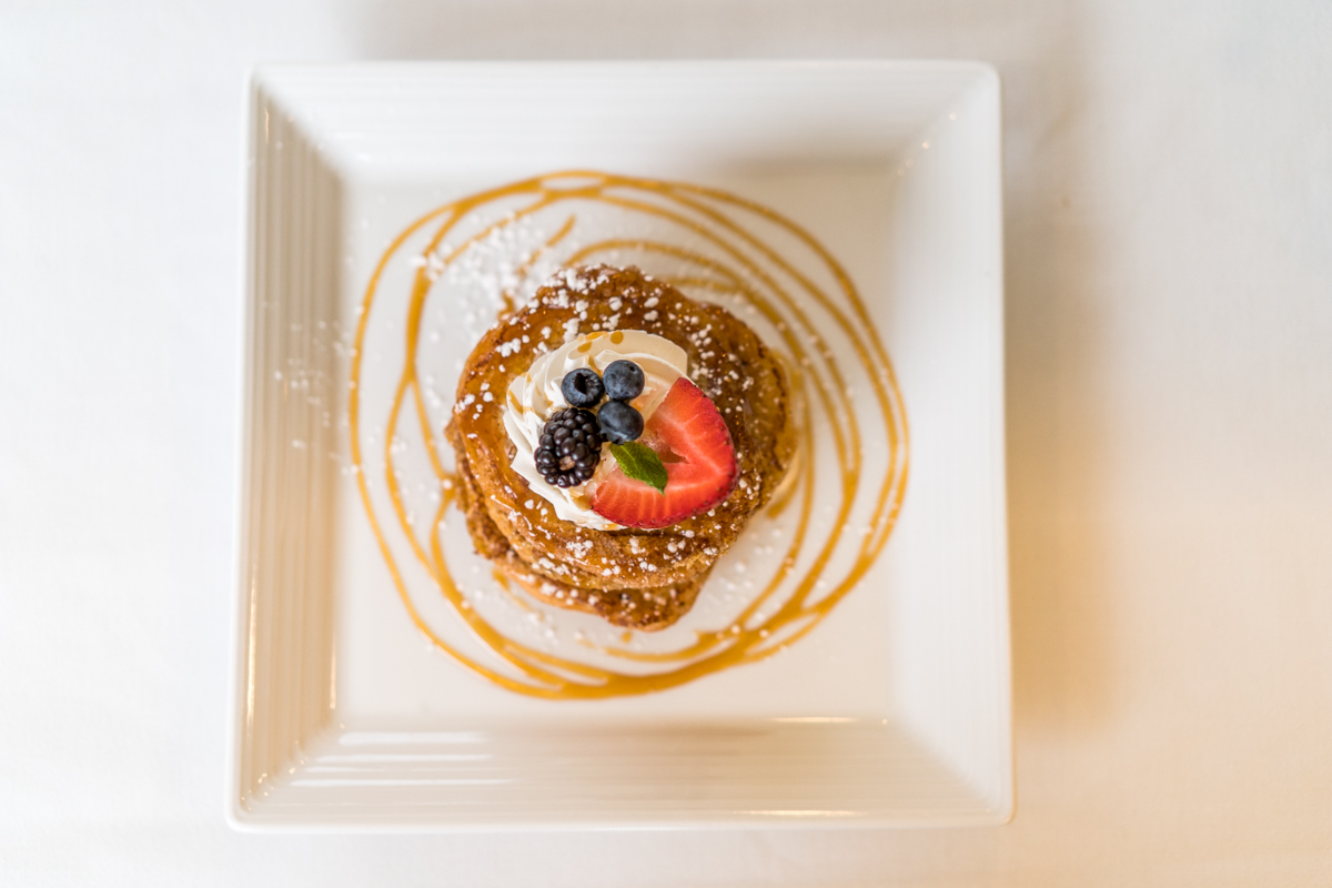 For a fresh take on comforting classics, visit Harwood’s. Call 306‑693‑7778 to reserve your table today! #templegardens #moosejaw #harwoodsrestaurant #moosejaweats