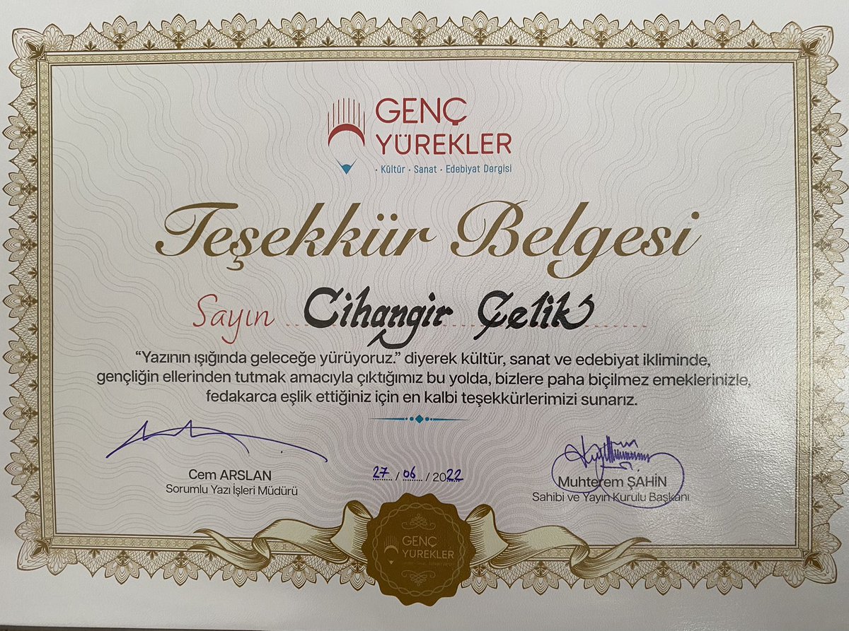 Danışma Kurulu Üyesi olarak görev almaktan onur duyduğum Genç Yürekler Dergisine ben de çok teşekkür ederim. İyi ki varsın <a href="/genc_dergisi/">Genç Yürekler Dergisi 🇹🇷</a>