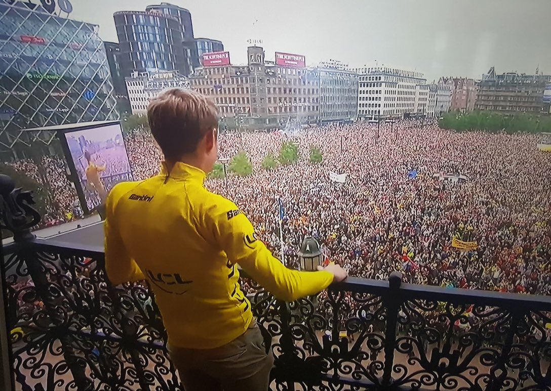 ChristianVDV's tweet image. No big deal…..😳