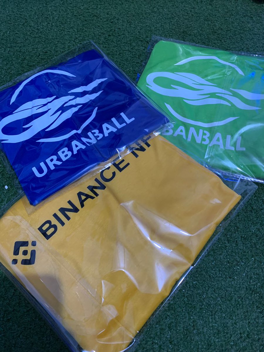 mrviqta's tweet photo. Only 2οΈβ£ days to go until β½ @urbanball_io's π§π·
mystery boxy π¦ #NFT dropβ
Exclusively on @TheBinanceNFT marketplace and in partnership with @BNBCHAIN
#streetfootball #p2e #playtoearn #gamefi #urbanball #seangarnier #fightball #soccerskills #nftdrop #sportNFTs #cryptogame π§π·π³π¬ https://t.co/1lNV3Qh42K