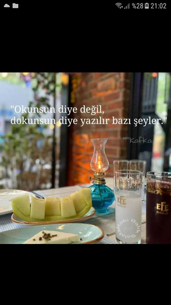 Dokunsun diye yazılır bazı şeyler...