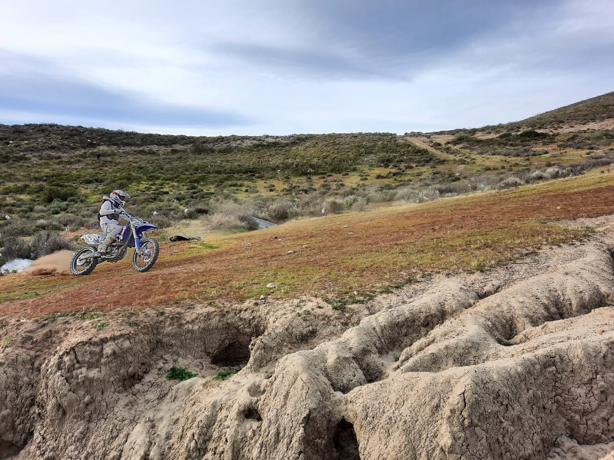 DamianC59444559's tweet image. #siendofelizunrato #yzf450😍💪