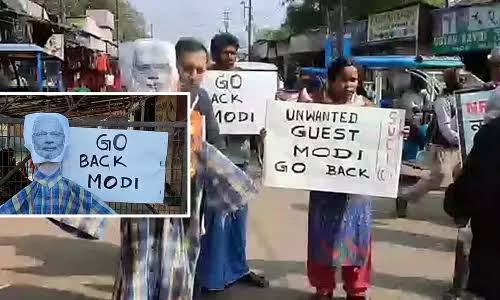 ManasaSangeeth's tweet photo. Unwanted Guest 
#GoBackModi #GoBack_Modi 🤣🤣 https://t.co/b4Gz2sXqbA