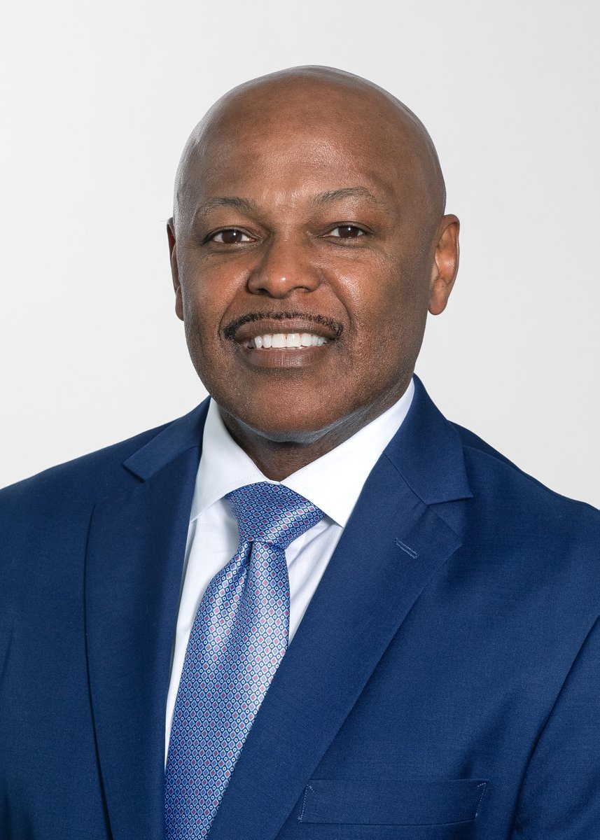 NiSourceInc's tweet photo. Congrats to our CEO Lloyd Yates for being named one of the 2022 Most Influential Black Executives in Corporate America by @savoynetwork. Learn more here: https://t.co/2mkFkU1y7w
#NiSource #NIPSCO #ColumbiaGas #diversityequityandinclusion #diversityandinclusionmatters #utilities https://t.co/fwTgNdzDKb