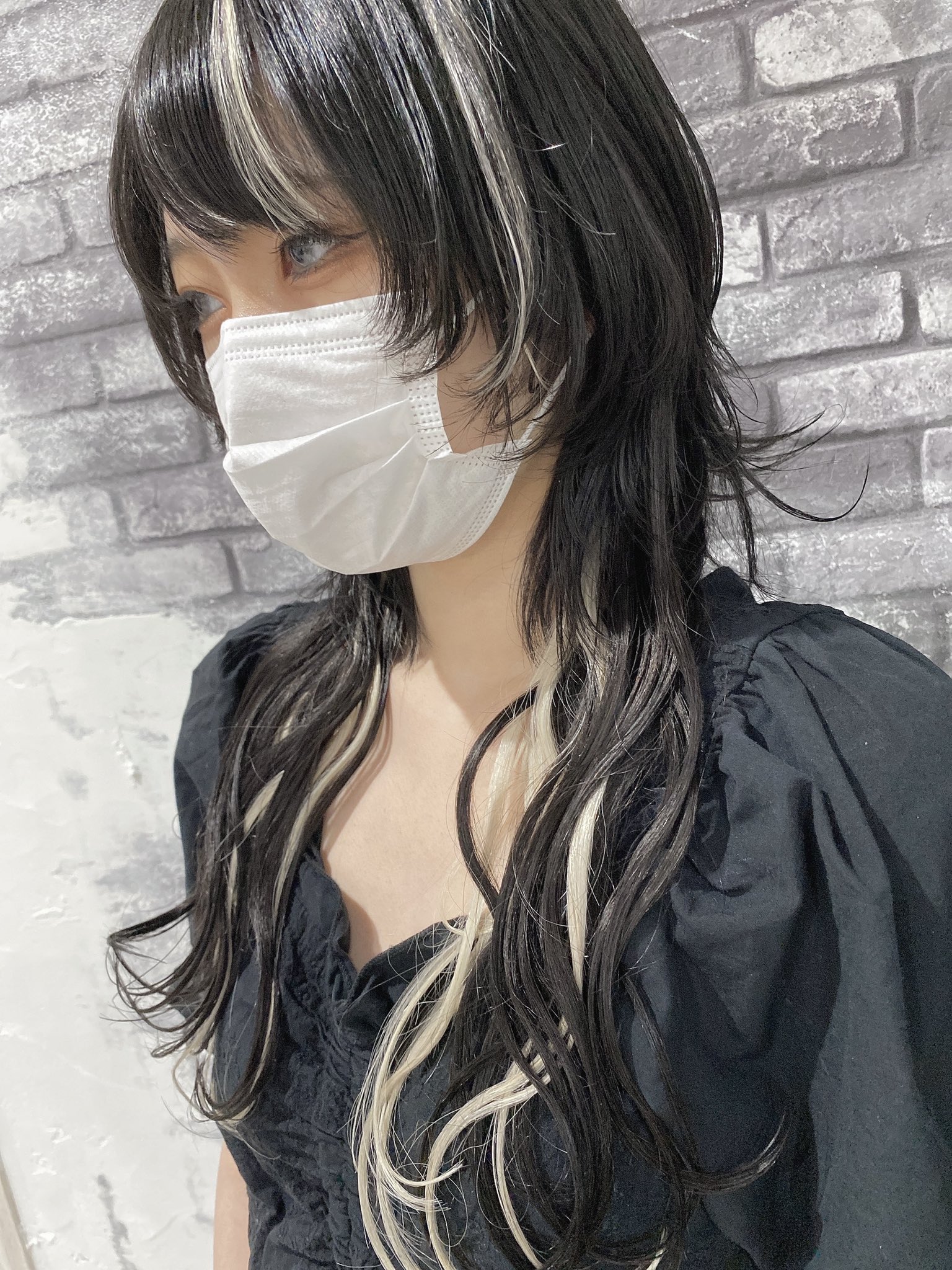 長沼彰憲 ウルフ美容師 ショート ボブ ハイトーンカラー コントラストロングウルフ ウルフボブ ショートウルフ ミディアムウルフ ウルフヘア ウルフ ウルフショート ケアブリーチ インナーカラー ミニウルフ ネオウルフ マッシュウルフ