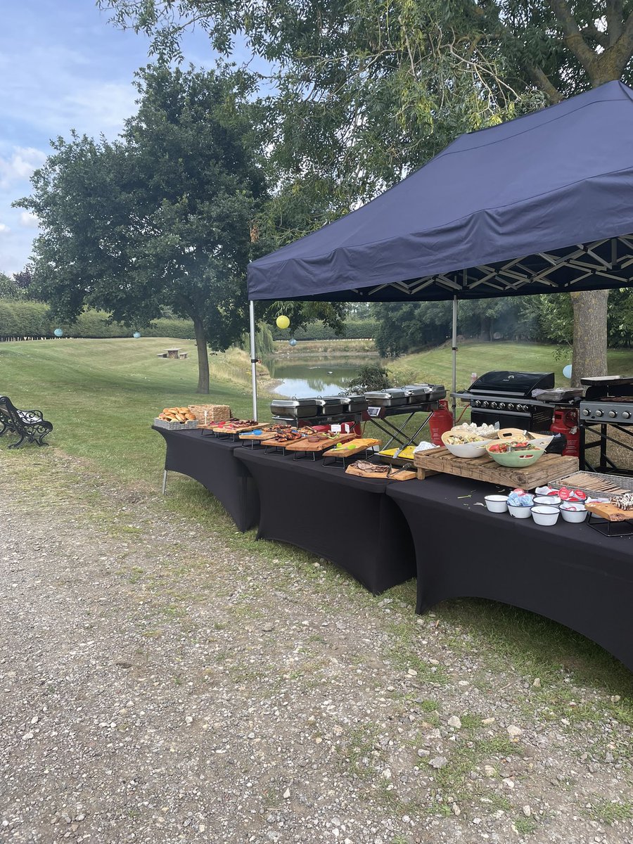 Lindsey Davies tweet media