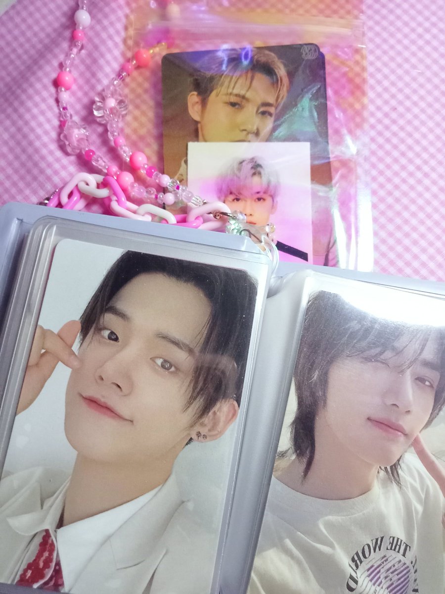 youngluv4u's tweet photo. @shfolder #skyproofs

hello, sky ! yj bread finally arrived to me safee tysm for packing him well &amp; for being nice and patient w me throughout our transaction 🥹 salamuch din for the freebies ♡ https://t.co/MGY9d8HbKD