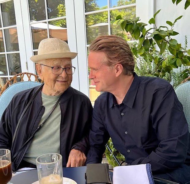 The Princess Bride (@thebrutesquad) on Twitter photo 100. Years. Old. ❤🎂🎉
Happy Birthday to the legend who brought The Princess Bride to the silver screen.
<a href="/Cary_Elwes/">Cary Elwes</a> recently spent some time with <a href="/TheNormanLear/">Norman Lear</a> and…instagram.com/p/CghN377ryPJ/… 100. Years. Old. ❤🎂🎉
Happy Birthday to the legend who brought The Princess Bride to the silver screen.
<a href="/Cary_Elwes/">Cary Elwes</a> recently spent some time with <a href="/TheNormanLear/">Norman Lear</a> and…instagram.com/p/CghN377ryPJ/…