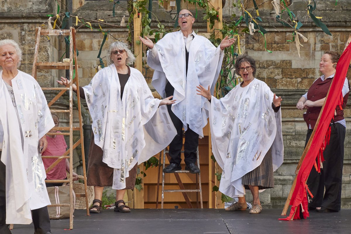 Mystery Plays are a playful exploration of the miracles of Bible episodes which originated as a Medieval form of community-theatre; drawing together the people of the town and the tradesmen connected with the guilds.
Discover for yourself this week.
lincolnmysteries.co.uk