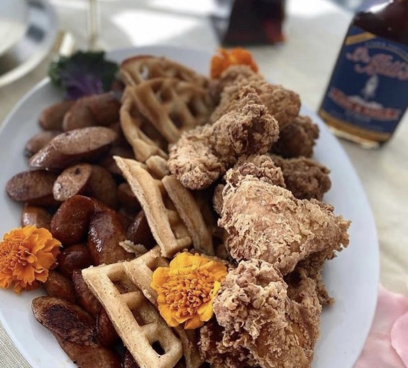 Dr. Bills Cane & Maple Syrup (@drbillssyrup) on Twitter photo This is how you blast off breakfast! 🚀
What an incredible southern breakfast platter by the amazing <a href="/chefgason/">Chef Gason</a> - Chicken & Waffles, smoked chicken sausage, fruit, and Of course, Dr.Bill's Cane & Maple syrup! 😋 This is how you blast off breakfast! 🚀
What an incredible southern breakfast platter by the amazing <a href="/chefgason/">Chef Gason</a> - Chicken & Waffles, smoked chicken sausage, fruit, and Of course, Dr.Bill's Cane & Maple syrup! 😋