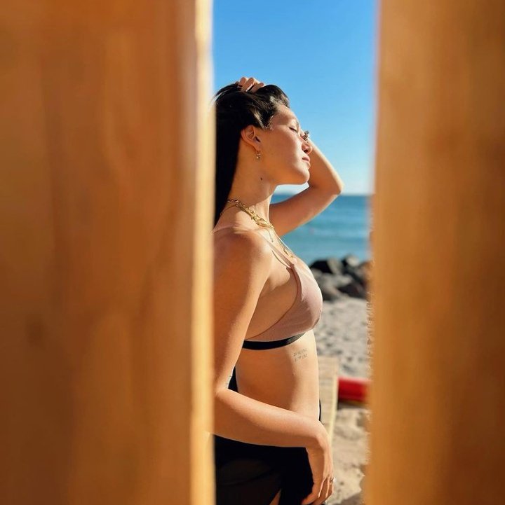 dizievrenii's tweet photo. #HazalSubaşı 💥 https://t.co/5hNExzG5Qu