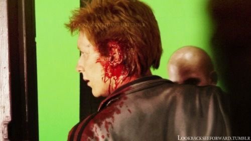 Учителя очень часто меня таскали за уши, когда я был маленьким, но когда меня таскал за уши СНЕЙП, то мое ухо выглядело так: